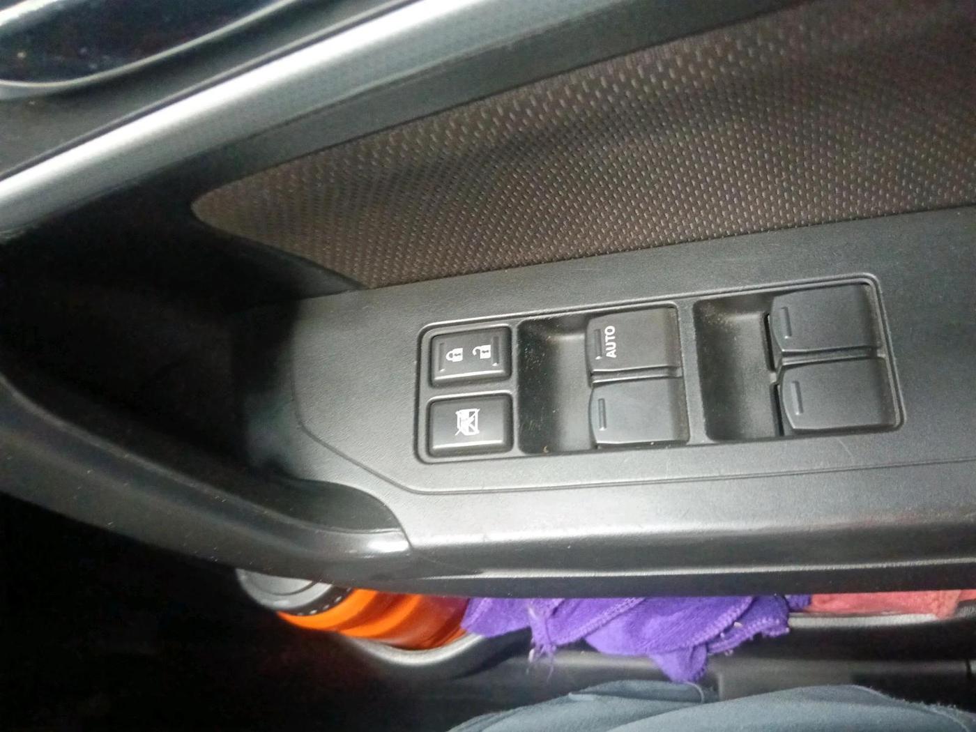 2021 Toyota URBAN CRUISER PREMIUM GRADE AT, Petrol, Automatic, 52,000 km, interior