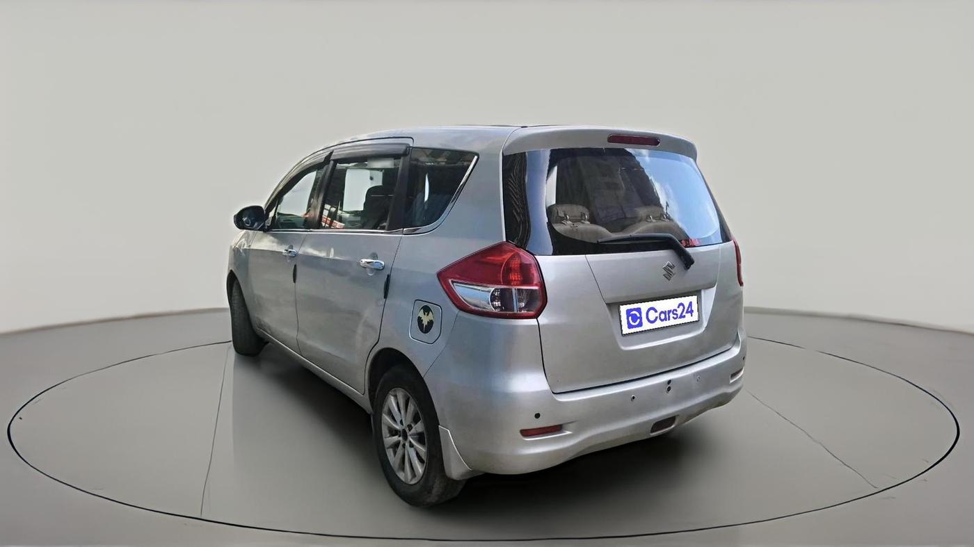 2015 Maruti Ertiga ZXI, CNG, Manual, 73,188 km, exterior
