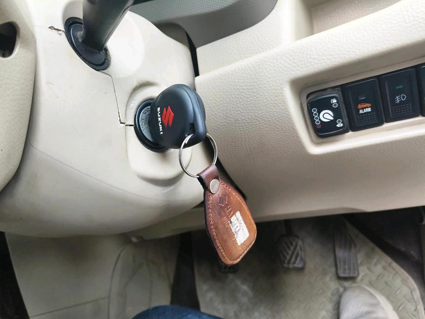 2015 Maruti Ertiga ZXI, CNG, Manual, 73,188 km, interior