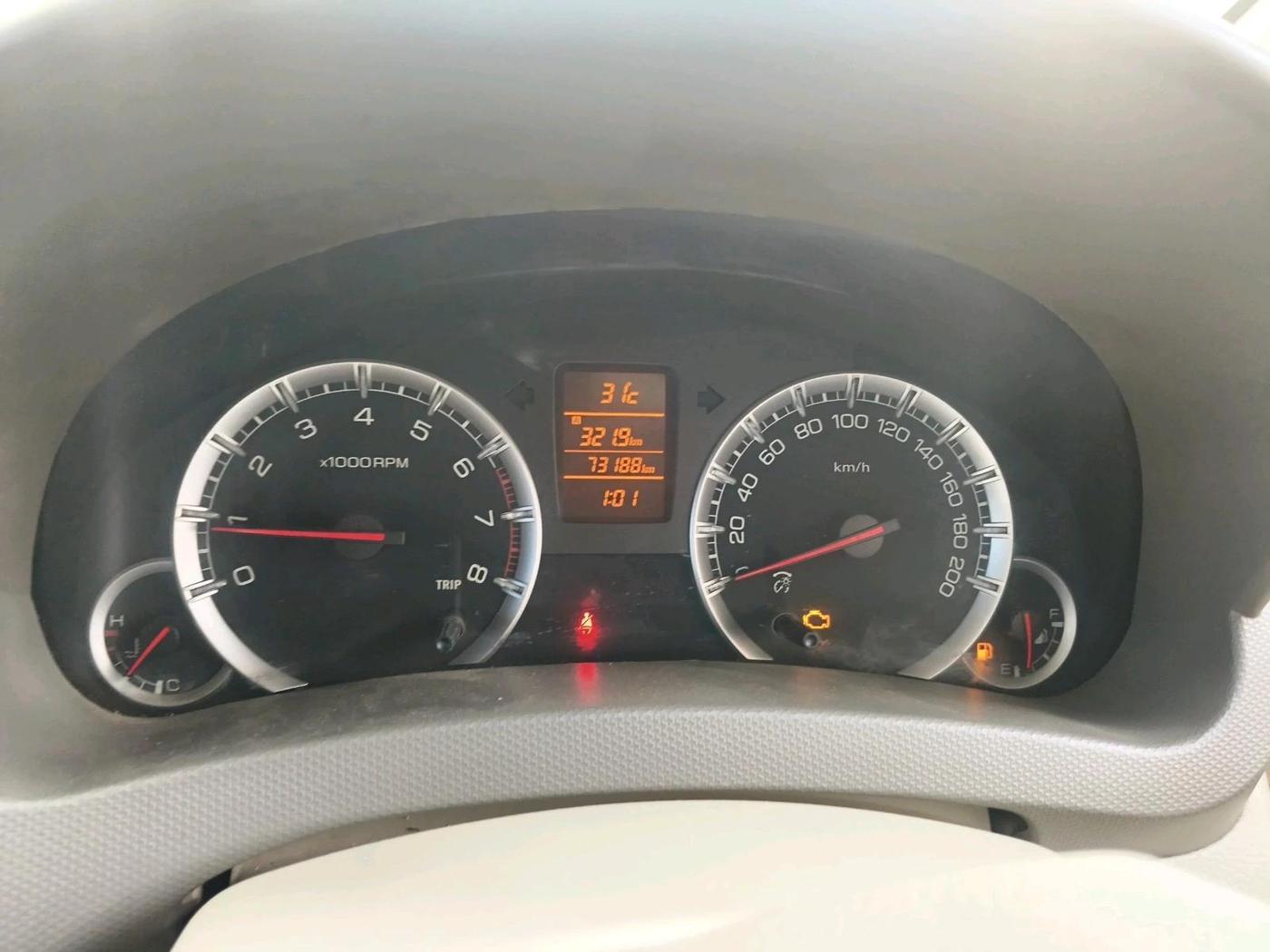 2015 Maruti Ertiga ZXI, CNG, Manual, 73,188 km, interior