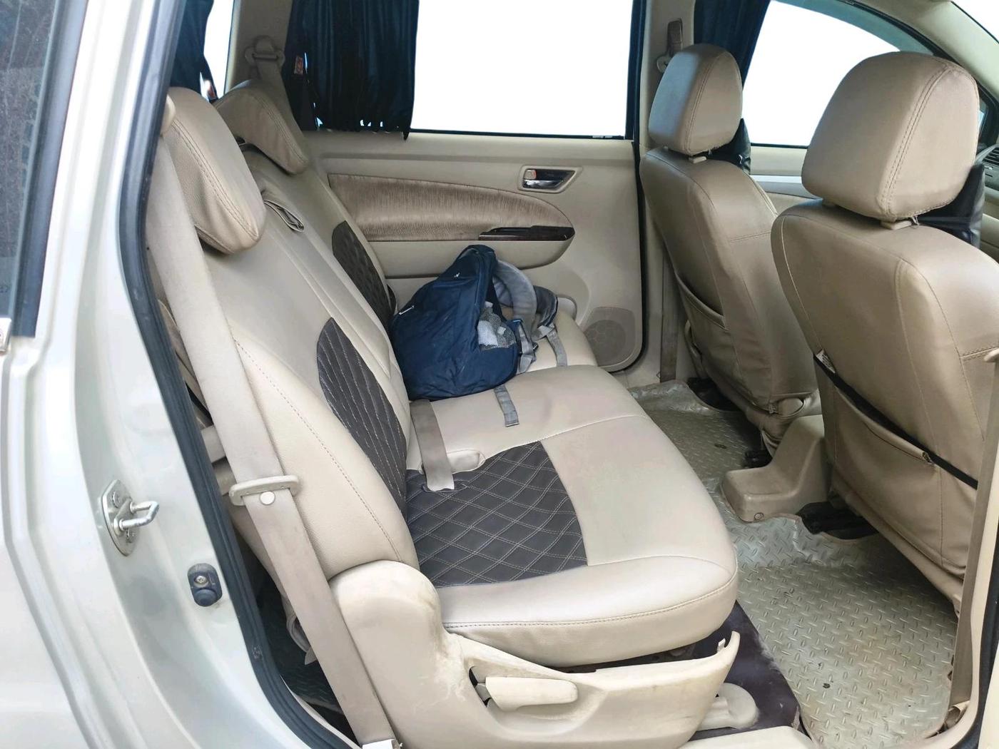2015 Maruti Ertiga ZXI, CNG, Manual, 73,188 km, interior