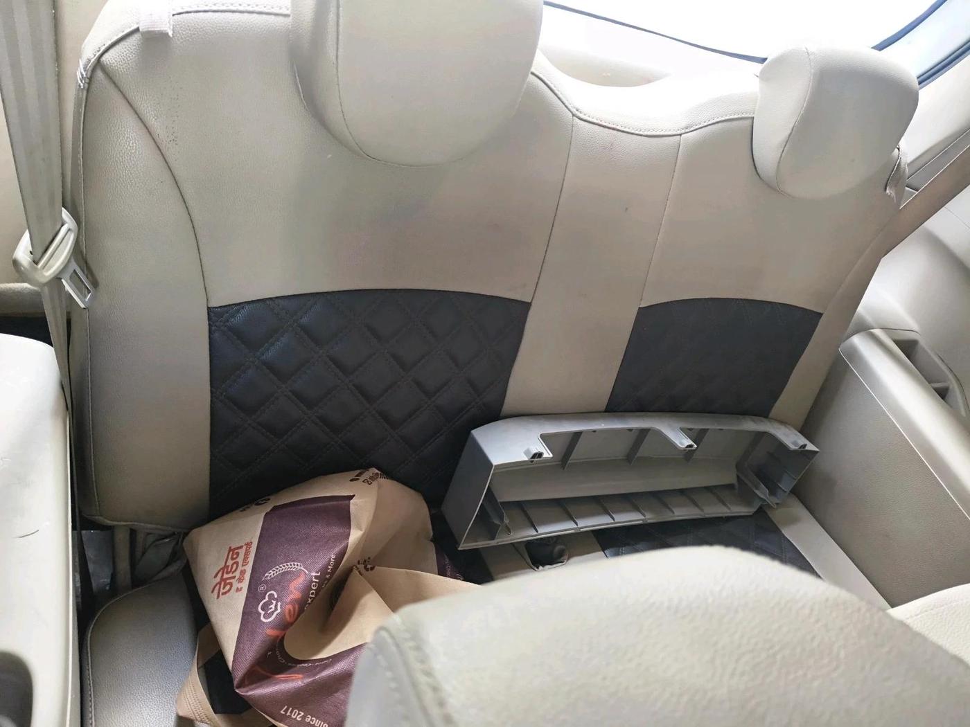 2015 Maruti Ertiga ZXI, CNG, Manual, 73,188 km, interior