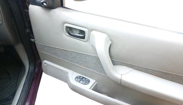 2006 Ford Ikon 1.3 FLAIR PETROL, Petrol, Manual, 30,772 km, interior