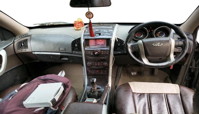 2012 Mahindra XUV500 W8, Diesel, Manual, 1,19,657 km, interior