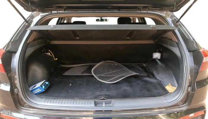 2018 Hyundai Creta SX PLUS 1.6 PETROL, Petrol, Manual, 1,13,529 km, exterior