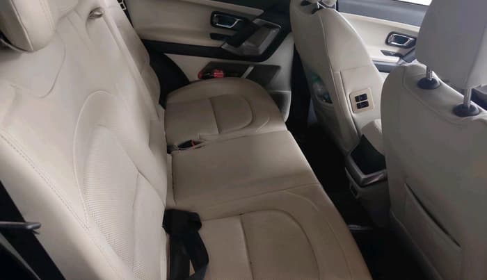 2023 Tata Safari XZ PLUS, Diesel, Manual, 20,689 km, interior