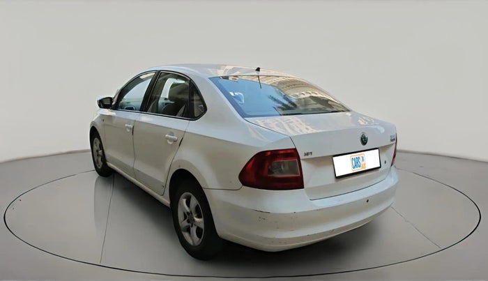 2013 Skoda Rapid ELEGANCE 1.6 MPI MT, Petrol, Manual, 94,297 km, exterior