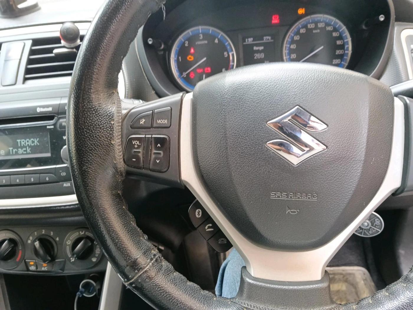 2015 Maruti S Cross DELTA 1.3, Diesel, Manual, 1,58,543 km, interior