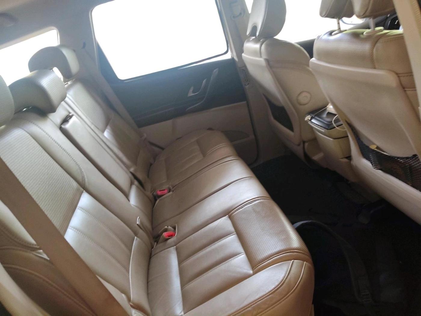 2016 Mahindra XUV500 W10 AT, Diesel, Automatic, 62,692 km, interior