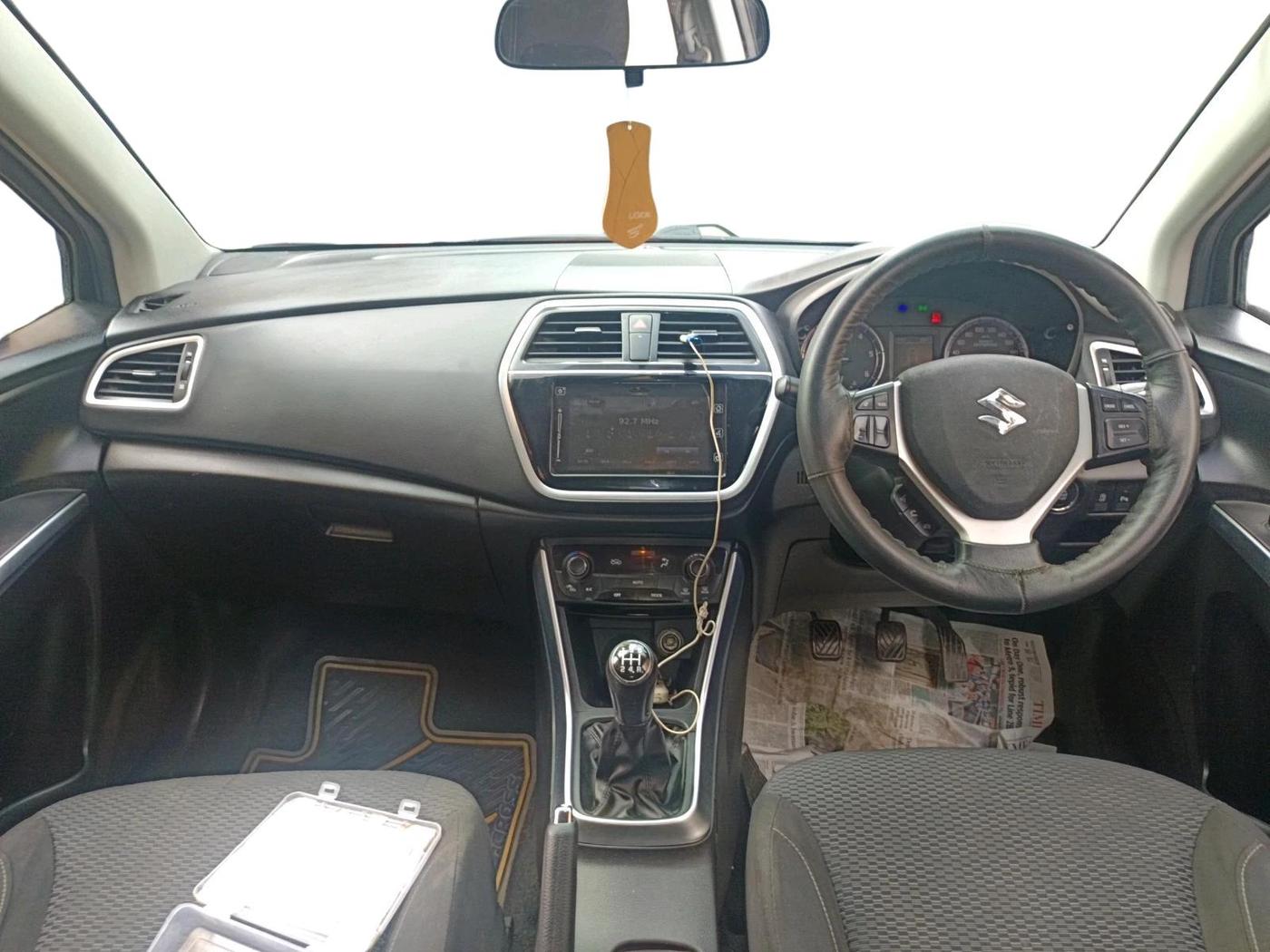 2018 Maruti S Cross ZETA 1.3, Diesel, Manual, 95,674 km, interior