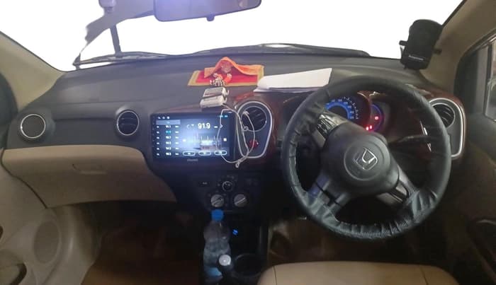 2014 Honda Mobilio 1.5L I-DTEC RS, Diesel, Manual, 1,98,532 km, interior
