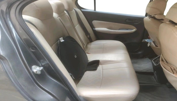 2022 Honda City 1.5L I-VTEC V CVT 5TH GEN, Petrol, Automatic, 49,816 km, interior