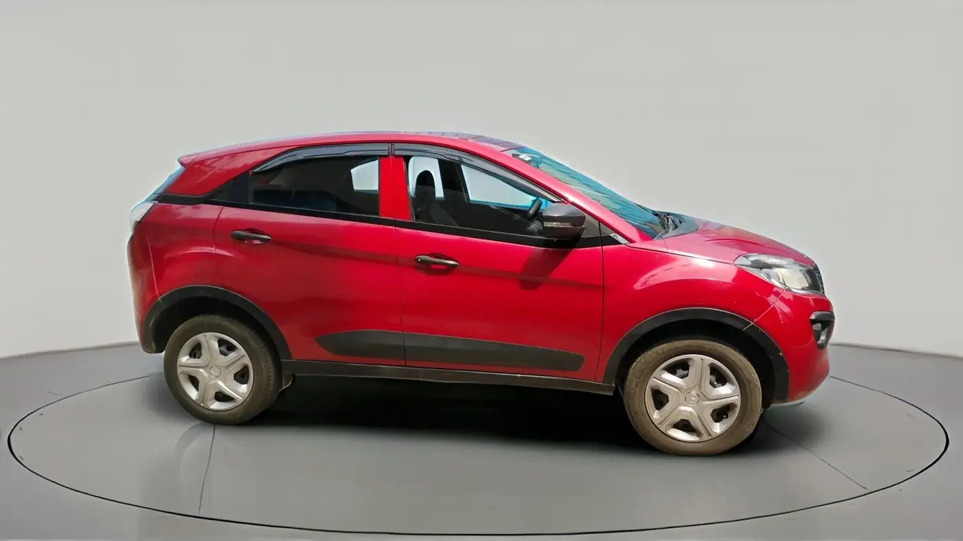 2018 Tata NEXON XM PETROL, Petrol, Manual, 72,801 km, exterior