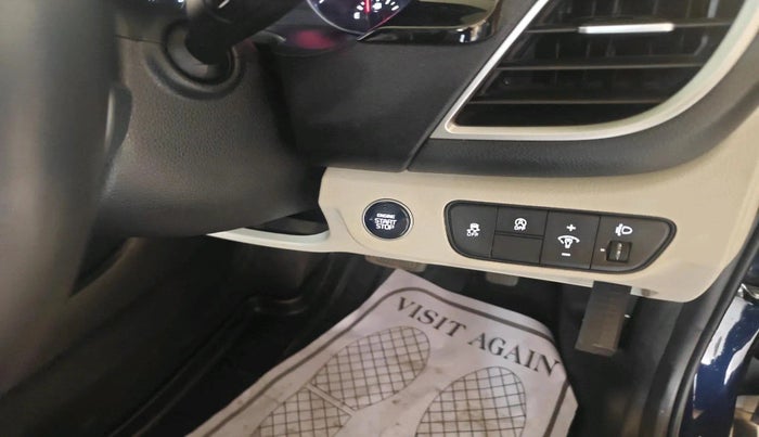 2023 KIA SELTOS  HTX IVT G, Petrol, Automatic, 16,866 km, interior