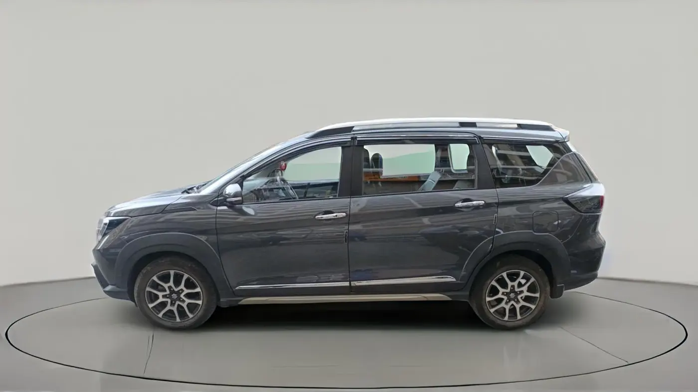 2025 Maruti XL6 ZETA AT, Petrol, Automatic, 9,942 km, exterior
