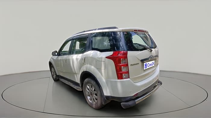 2018 Mahindra XUV500 W10 AWD AT, Diesel, Automatic, 69,843 km, exterior