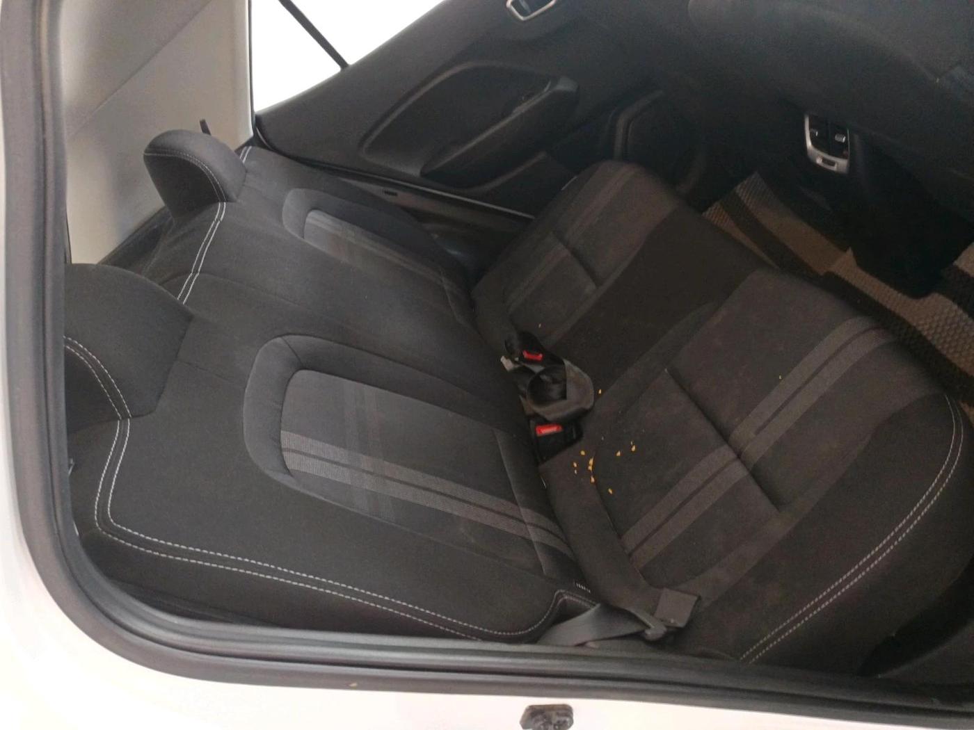 2020 Hyundai VENUE S 1.2, Petrol, Manual, 17,526 km, interior