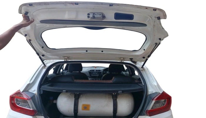 2022 Tata Tiago XT CNG, CNG, Manual, 48,258 km, exterior