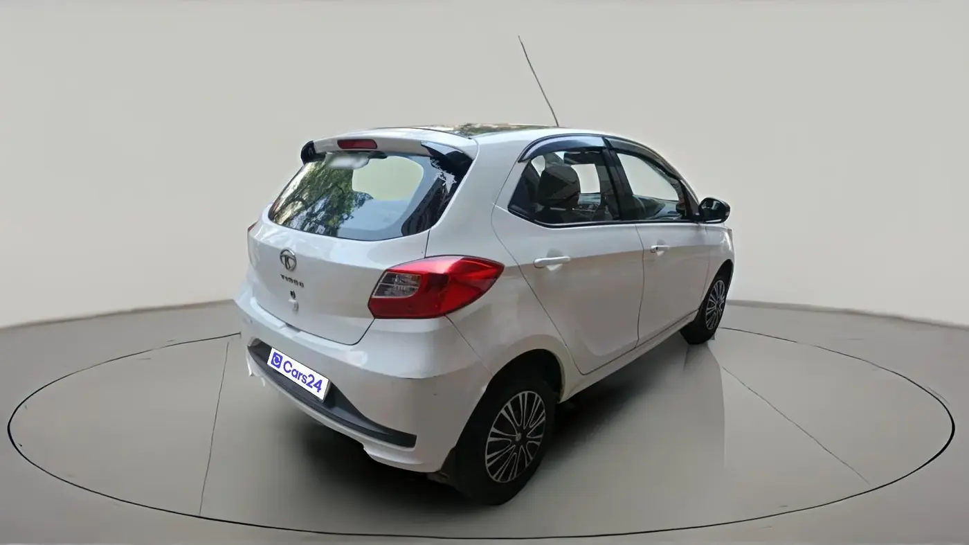 2022 Tata Tiago XT CNG, CNG, Manual, 48,258 km, exterior