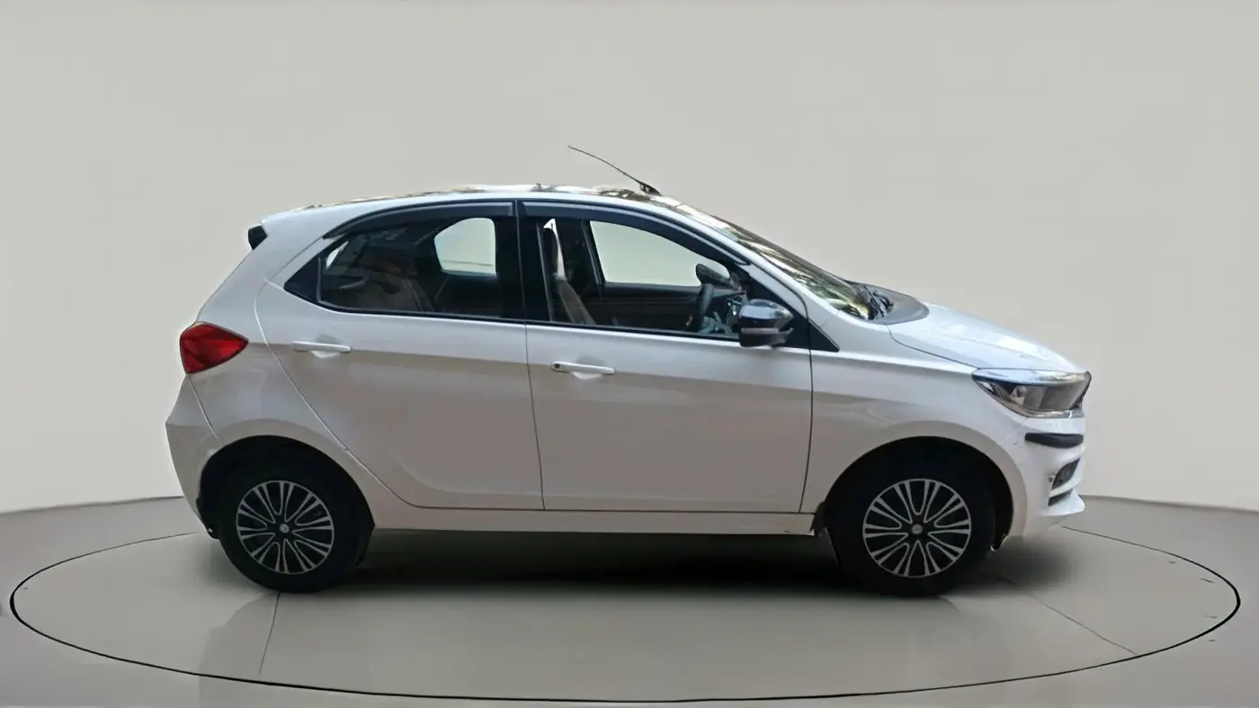 2022 Tata Tiago XT CNG, CNG, Manual, 48,258 km, exterior