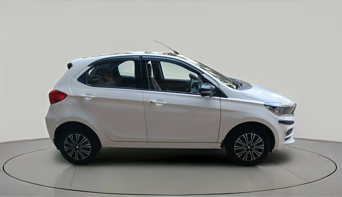 2022 Tata Tiago XT CNG, CNG, Manual, 48,258 km, exterior