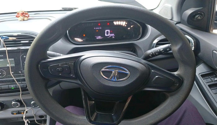 2022 Tata Tiago XT CNG, CNG, Manual, 48,258 km, interior