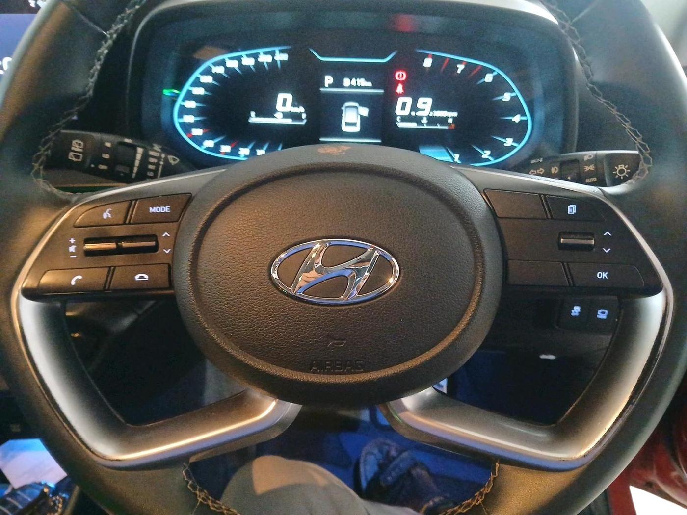 2020 Hyundai NEW I20 ASTA 1.0 GDI TURBO DCT, Petrol, Automatic, 40,318 km, interior