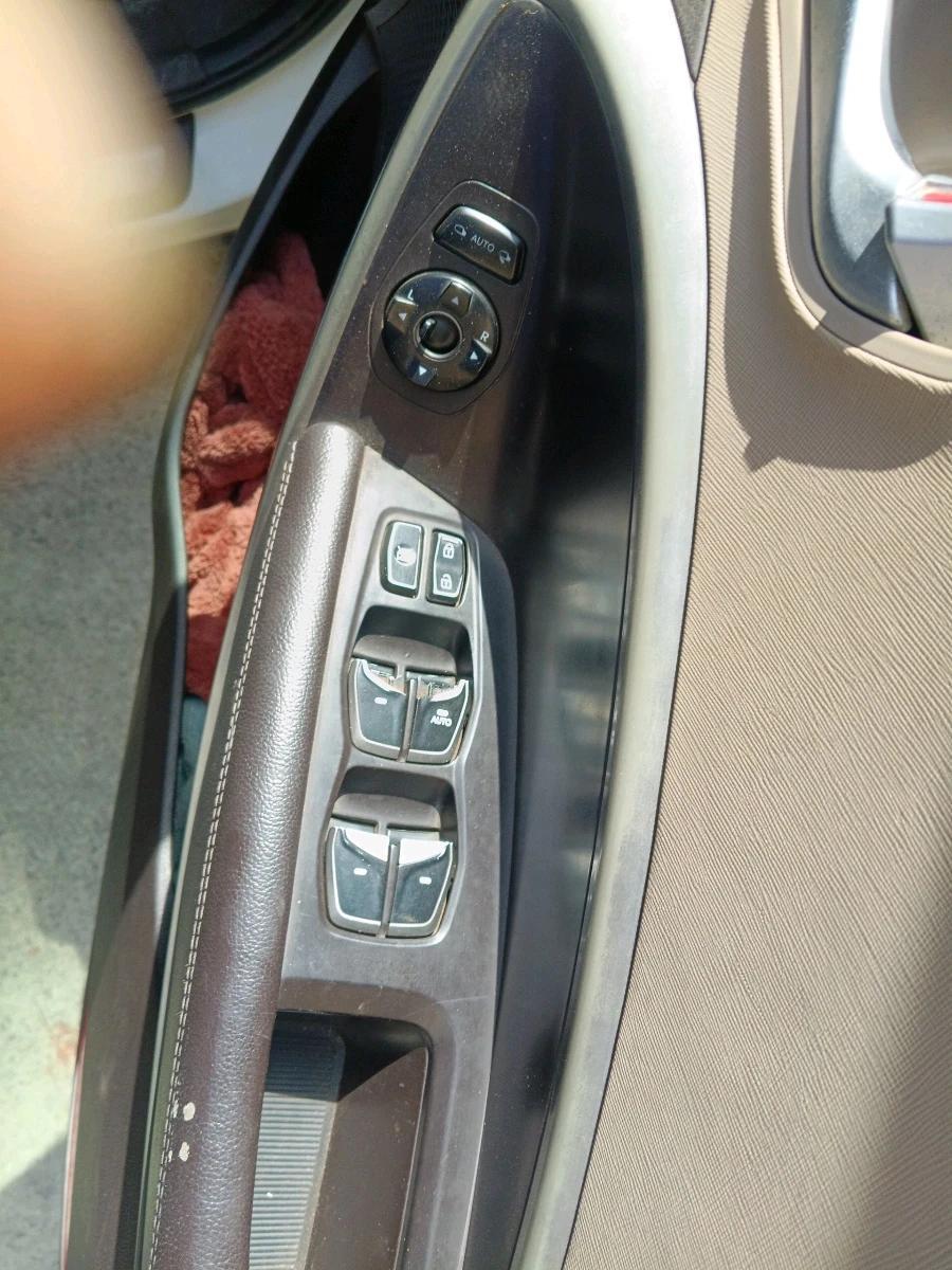 2015 Hyundai Santa Fe 2 WD AT, Diesel, Automatic, 92,430 km, interior