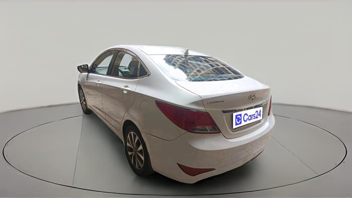 2016 Hyundai Verna 1.6 VTVT SX AT, Petrol, Automatic, 36,008 km, exterior