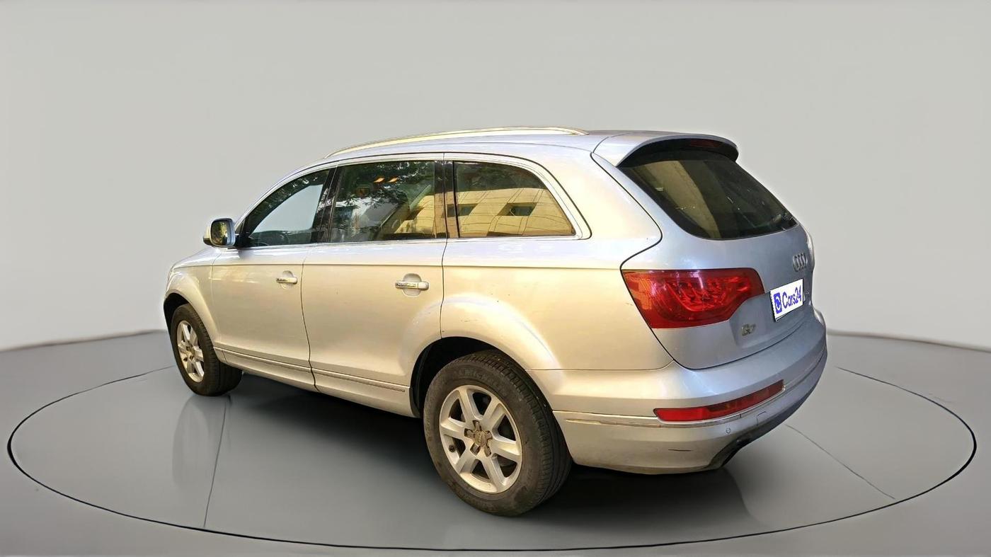 2011 Audi Q7 3.0 TDI QUATTRO, Diesel, Automatic, 1,03,348 km, exterior