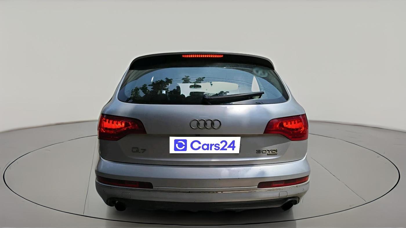 2011 Audi Q7 3.0 TDI QUATTRO, Diesel, Automatic, 1,03,348 km, exterior