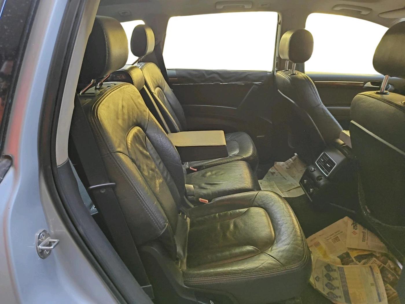 2011 Audi Q7 3.0 TDI QUATTRO, Diesel, Automatic, 1,03,348 km, interior