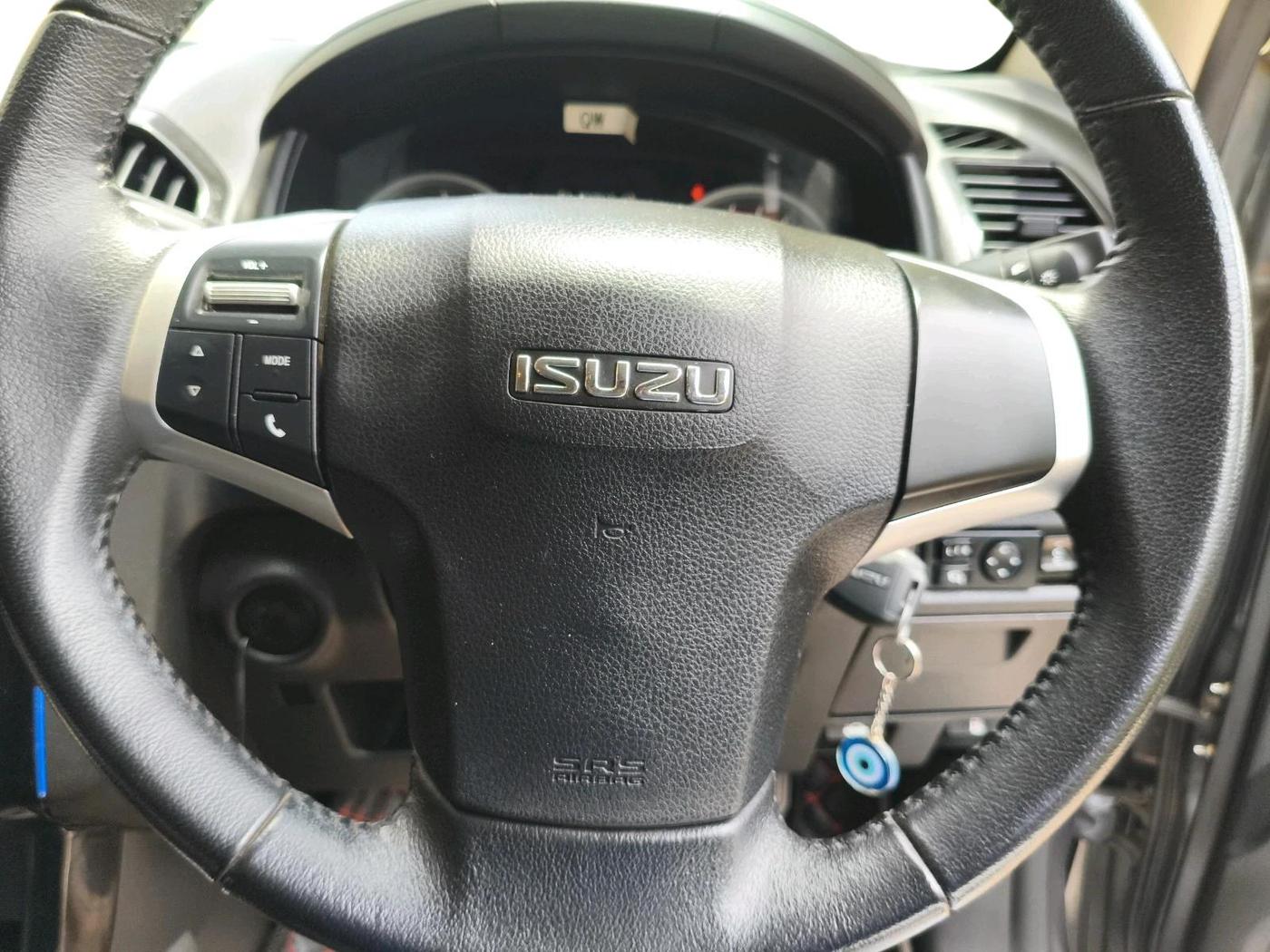 2024 ISUZU D-MAX S-CAB 2.5 TD, Diesel, Manual, 14,029 km, interior