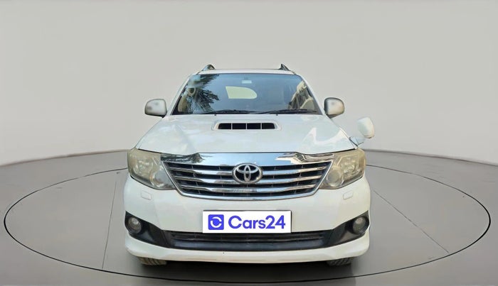 2012 Toyota Fortuner 3.0 4X2 AT, Diesel, Automatic, 75,812 km, exterior