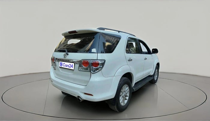 2012 Toyota Fortuner 3.0 4X2 AT, Diesel, Automatic, 75,812 km, exterior