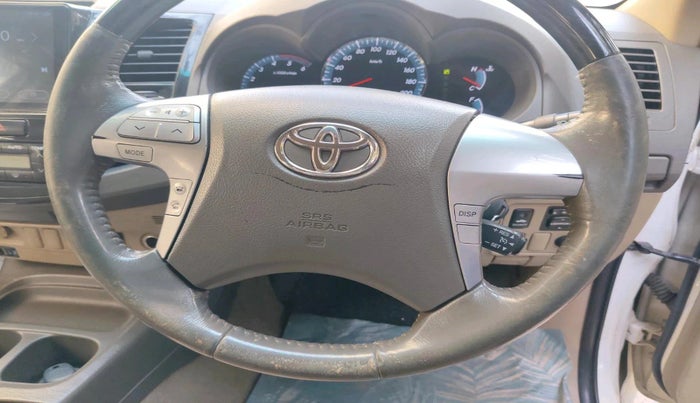 2012 Toyota Fortuner 3.0 4X2 AT, Diesel, Automatic, 75,812 km, interior