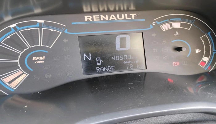 2020 Renault TRIBER RXZ AMT, Petrol, Automatic, 40,508 km, interior