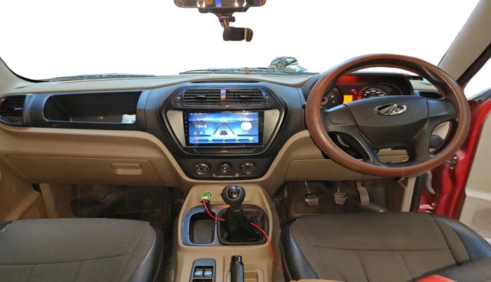 2015 Mahindra TUV300 T6, Diesel, Manual, 58,144 km, interior