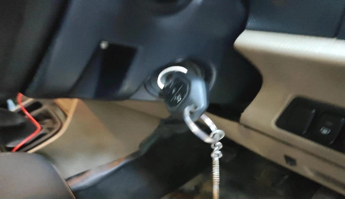 2015 Mahindra TUV300 T6, Diesel, Manual, 58,144 km, interior