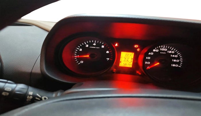 2015 Mahindra TUV300 T6, Diesel, Manual, 58,144 km, interior