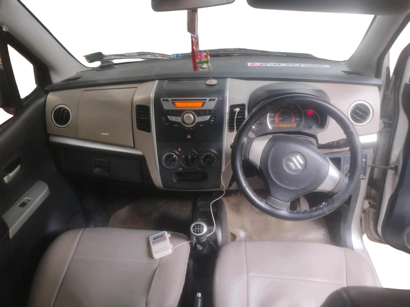 2013 Maruti Wagon R 1.0 VXI, Petrol, Manual, 67,026 km, interior