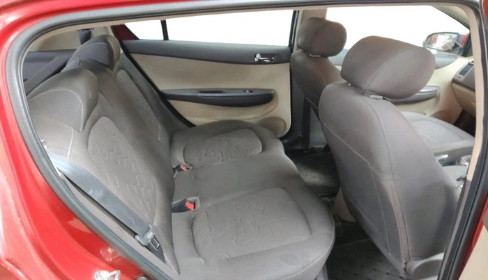 2011 Hyundai i20 MAGNA 1.2, Petrol, Manual, 99,094 km, interior