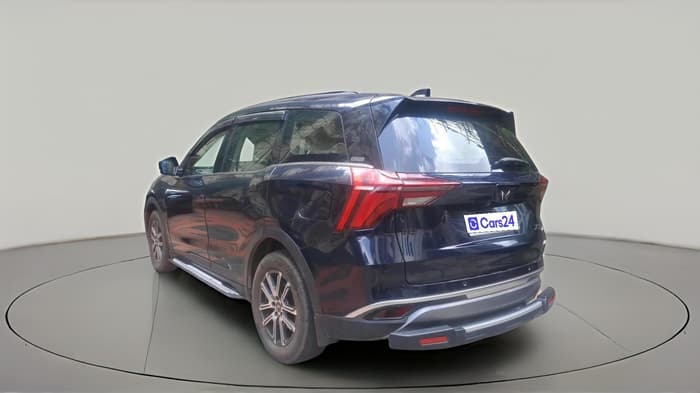 2022 Mahindra XUV700 AX 7 D AT 7 STR, Diesel, Automatic, 69,148 km, exterior
