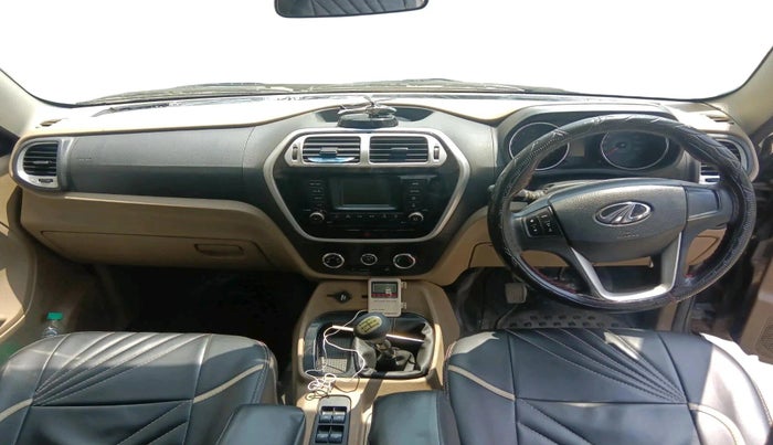 2015 Mahindra TUV300 T8, Diesel, Manual, 1,55,624 km, interior