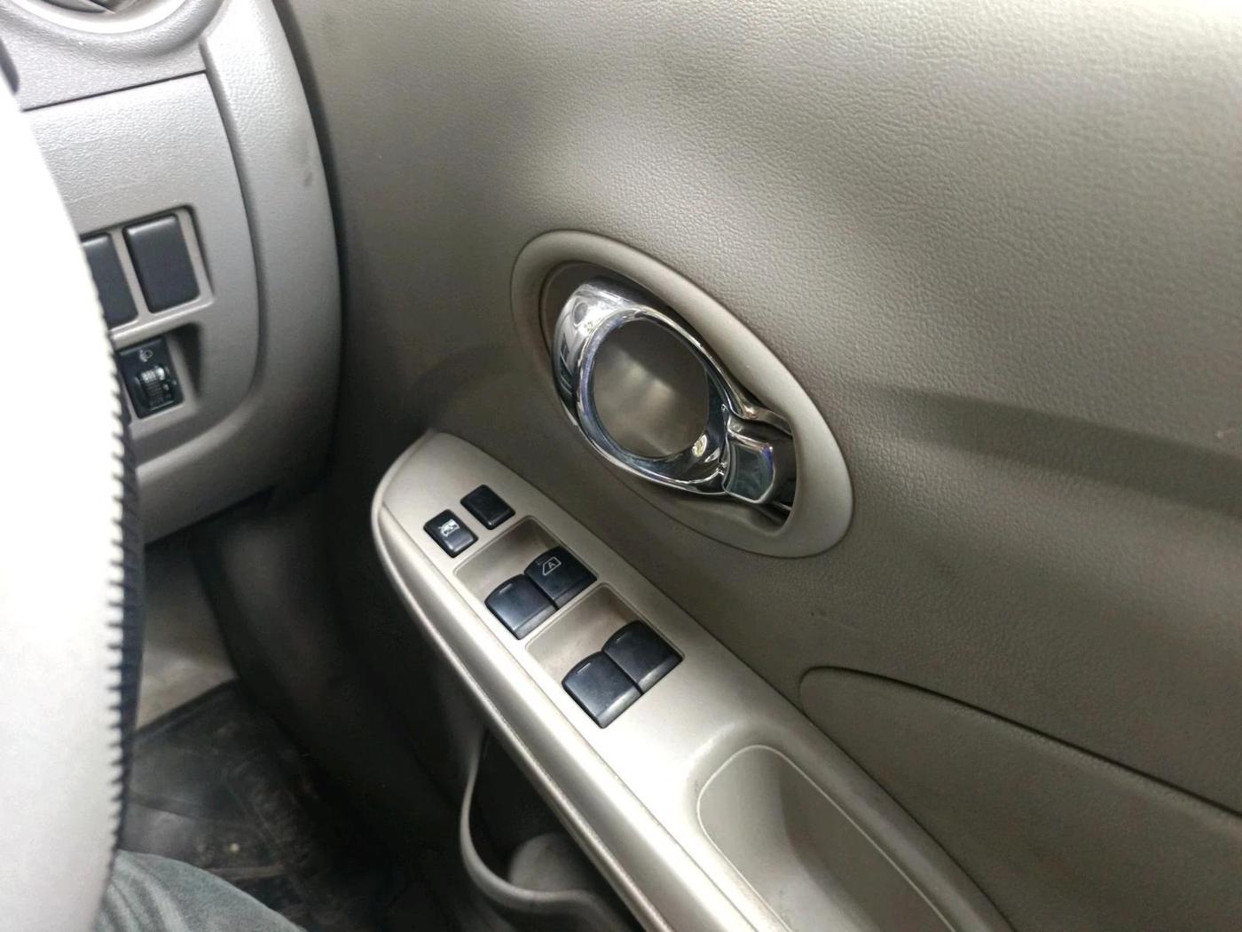 2013 Nissan Sunny XL CVT, Petrol, Automatic, 1,28,997 km, interior