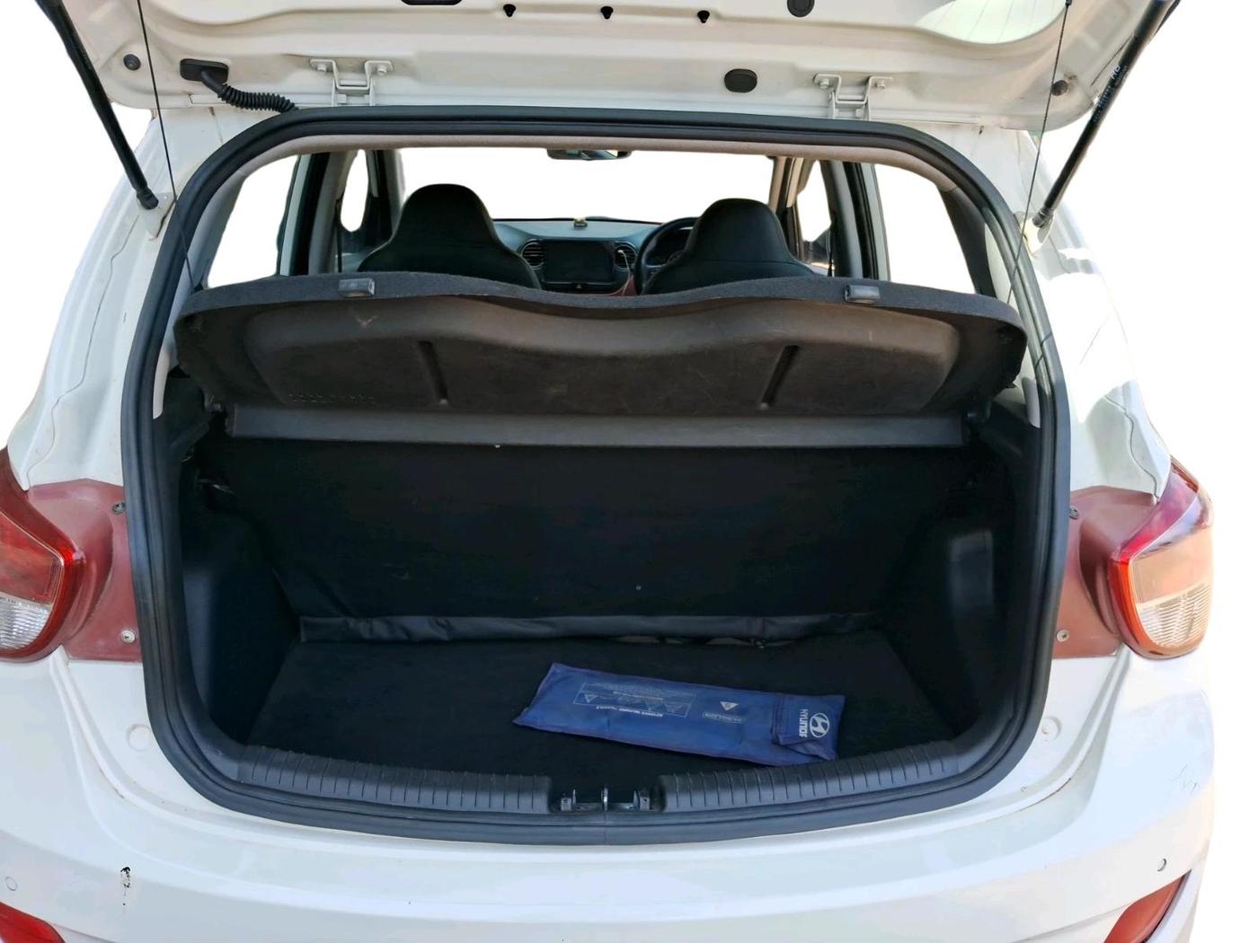 2016 Hyundai Grand i10 1.2 SPORTZ PRIME EDITION VTVT, Petrol, Manual, 20,171 km, exterior