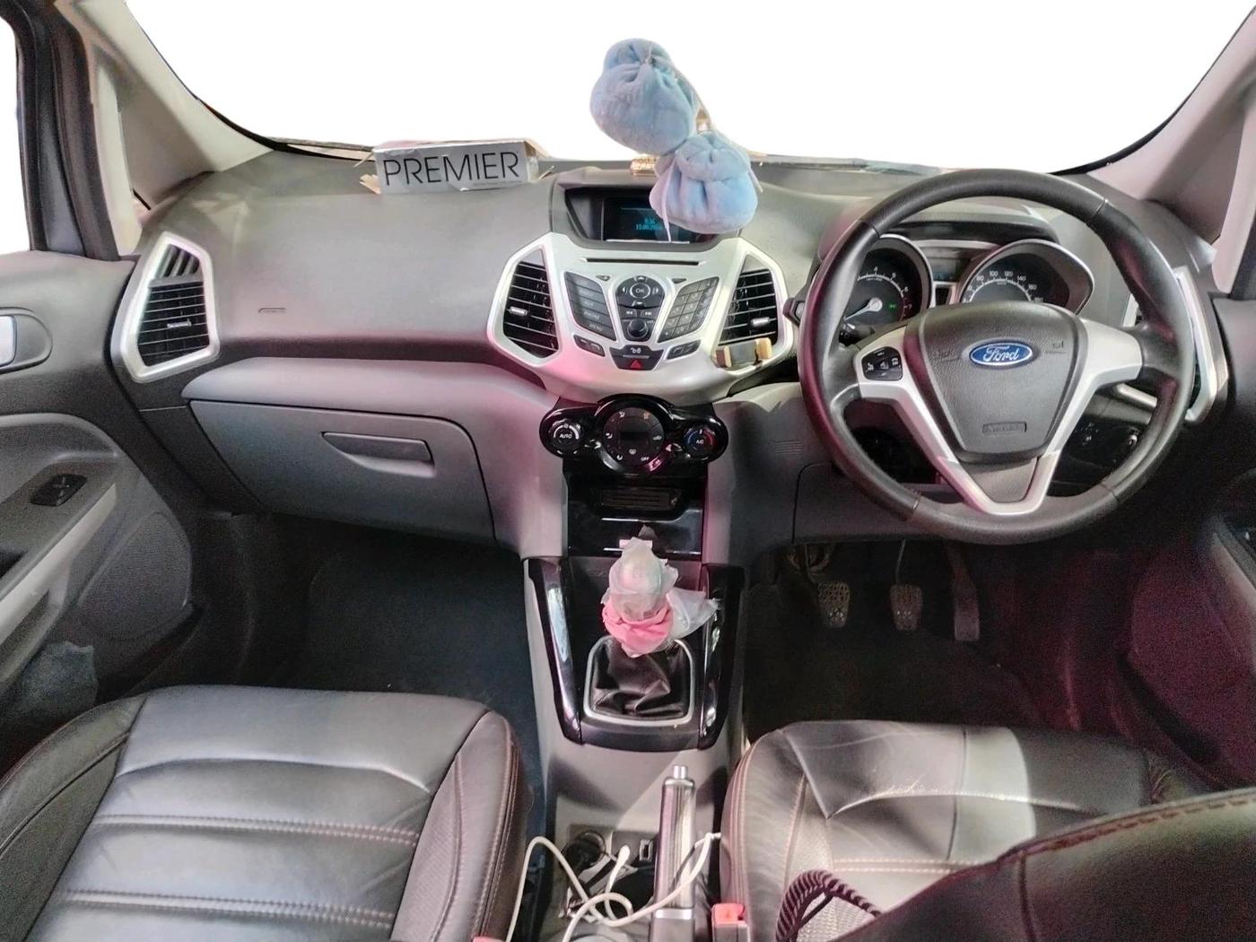 2016 Ford Ecosport TITANIUM+ 1.0L ECOBOOST, Petrol, Manual, 38,076 km, interior