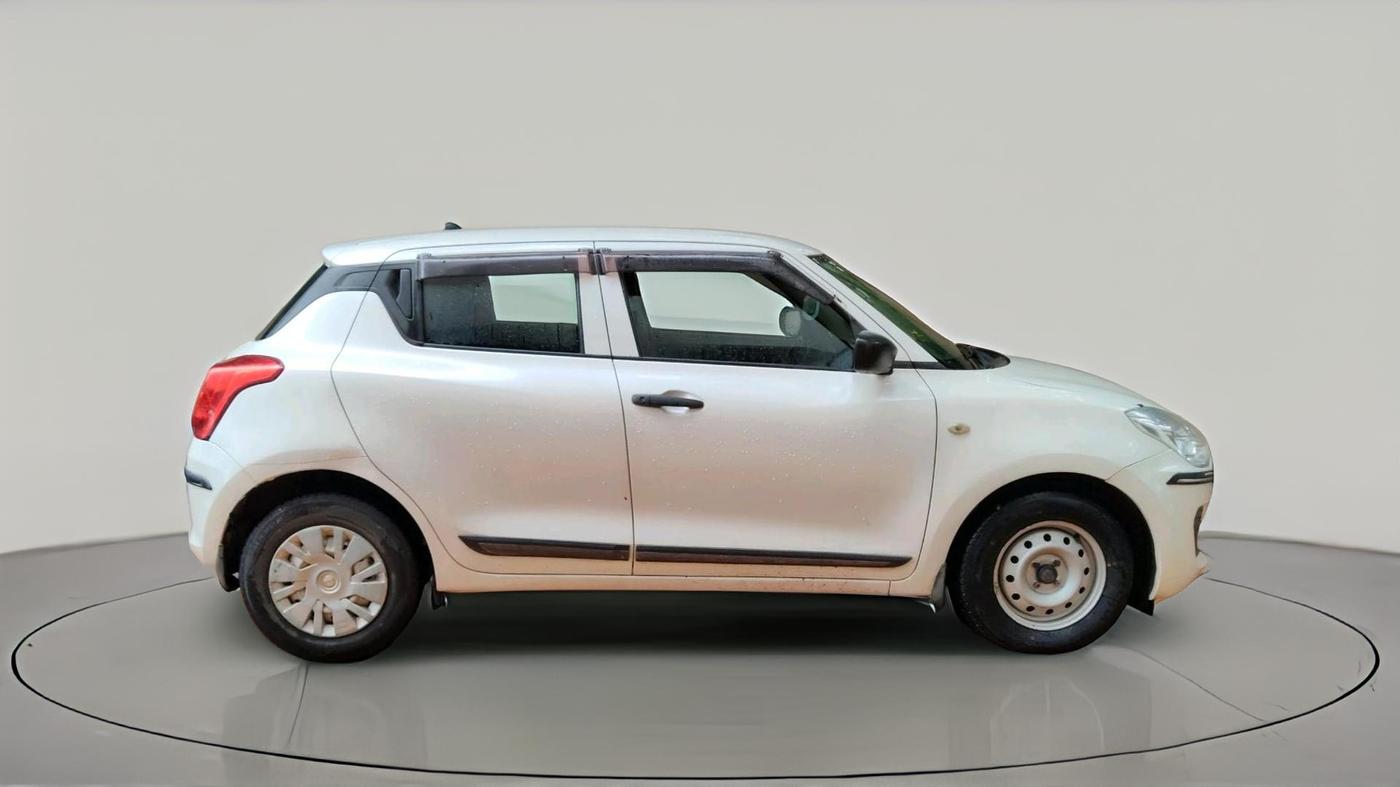 2018 Maruti Swift LXI, Petrol, Manual, 22,587 km, exterior