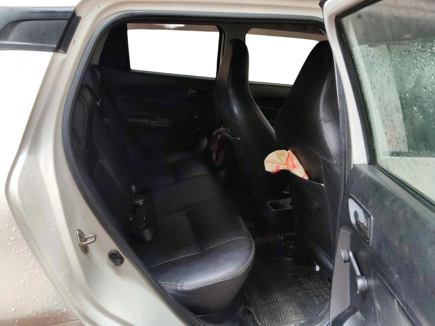 2018 Maruti Swift LXI, Petrol, Manual, 22,587 km, interior