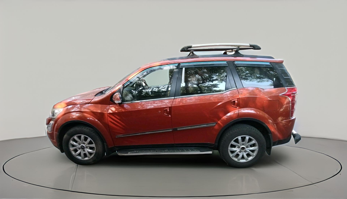 2015 Mahindra XUV500 W10, Diesel, Manual, 1,27,046 km, exterior